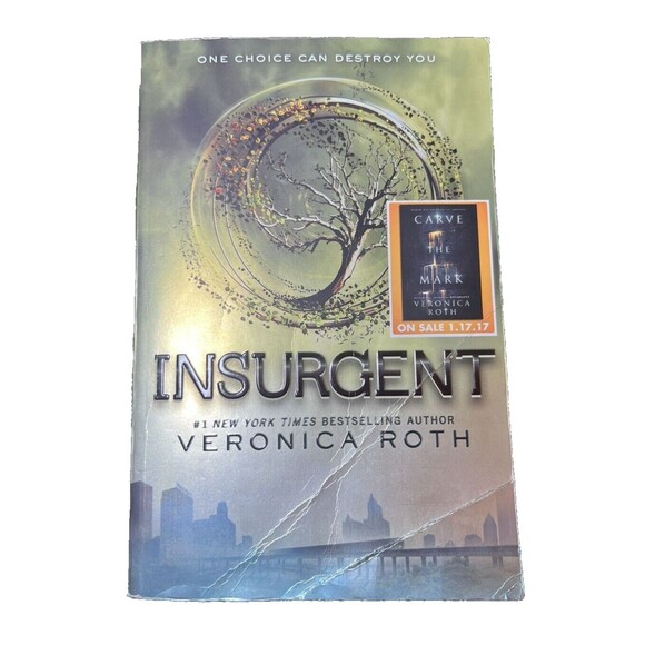 Divergent‎ Series 3-Book Lot Divergent, Insurgent, Allegiant by Veronica Roth - Picture 7 of 13